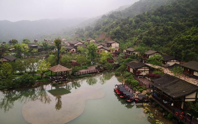 無(wú)錫出發(fā)江西上饒5日自駕游：暢游網(wǎng)紅打卡地&祈福葛仙山、夜游葛仙村、夢(mèng)境望仙谷5日自駕游
